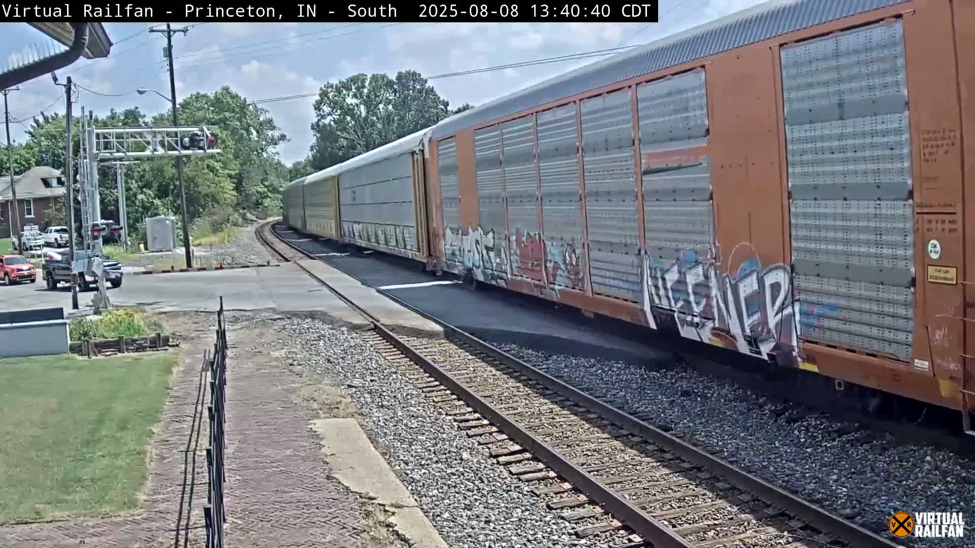 Princeton Railroad Crossing & Junction Live Cam - Princeton, Gibson, Indiana, USA