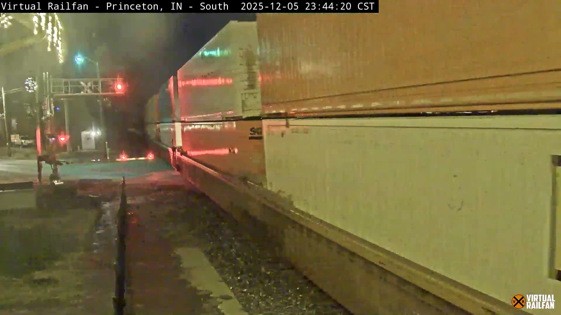 Princeton Railroad Crossing & Junction Live Cam - Princeton, Gibson, Indiana, USA