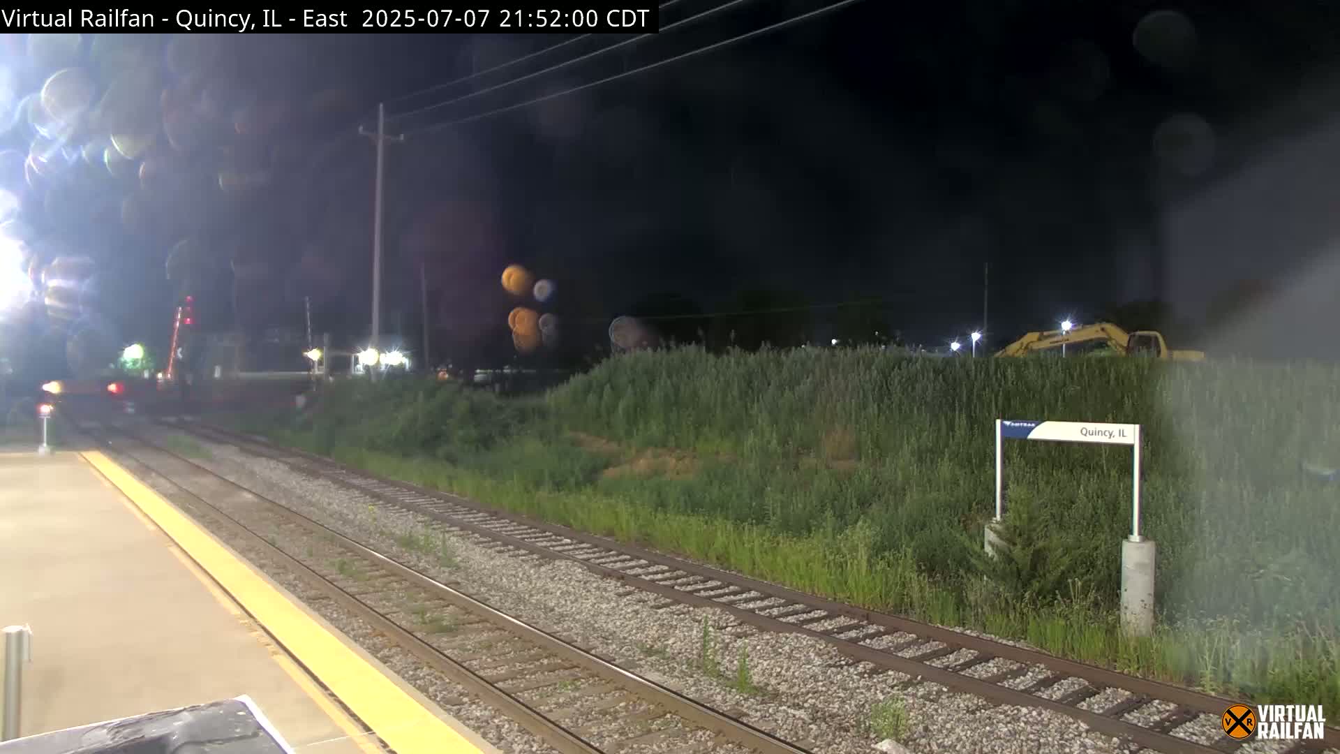 Quincy Amtrak Station & Railroad Crossing Live Cam - Quincy, Adams, Illinois, USA