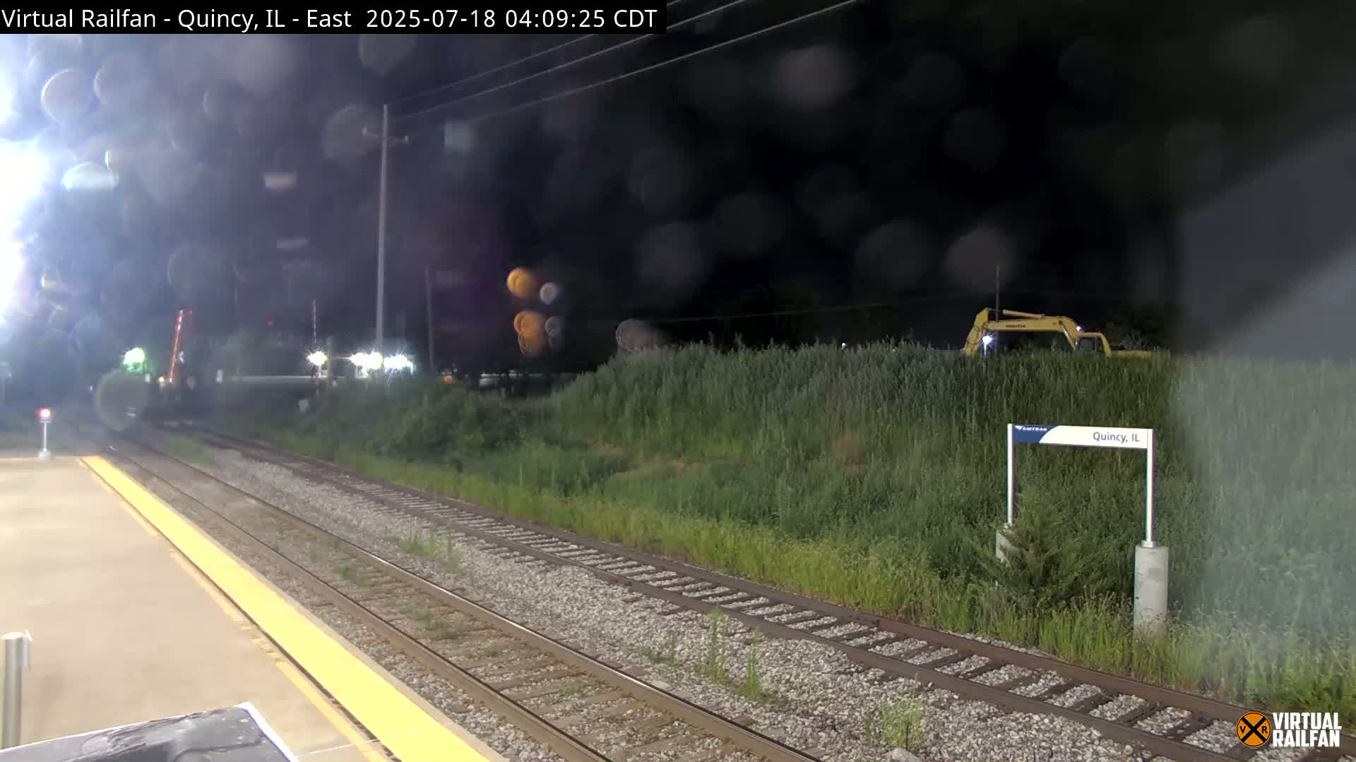 Quincy Amtrak Station & Railroad Crossing Live Cam - Quincy, Adams, Illinois, USA