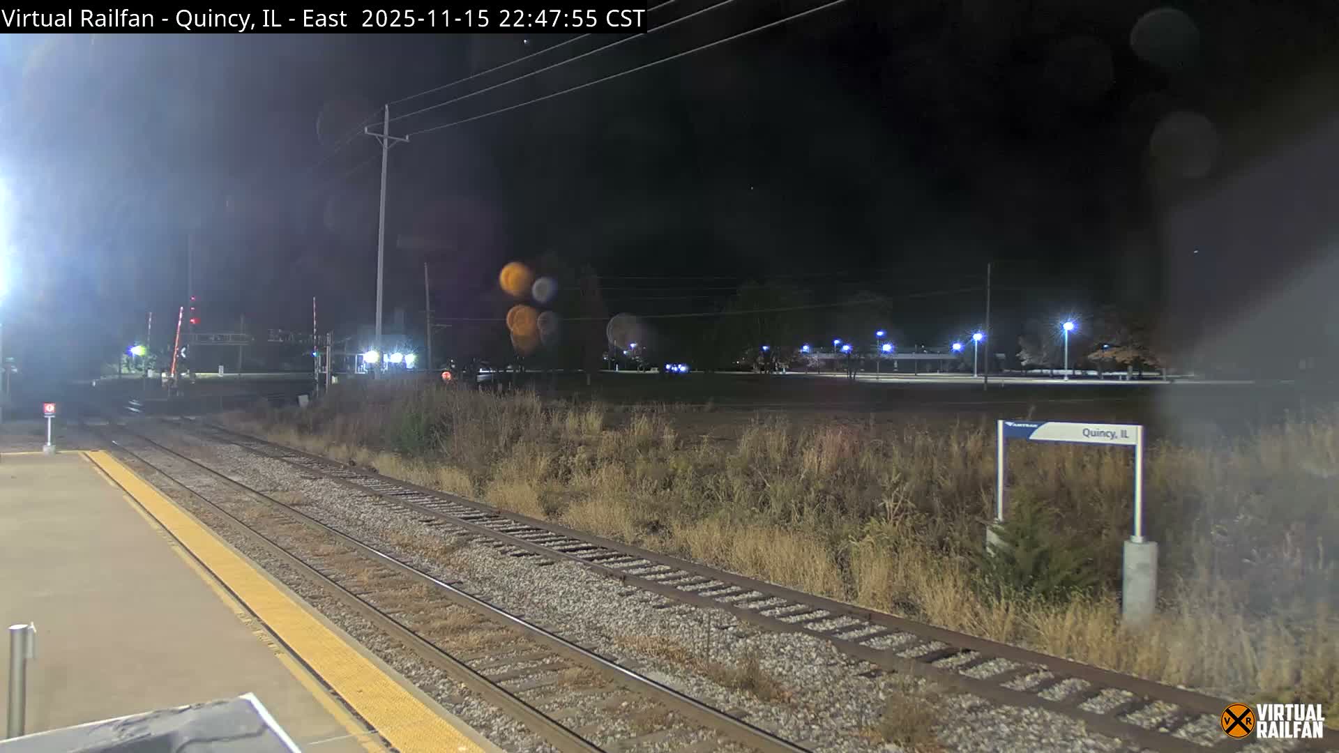 Quincy Amtrak Station & Railroad Crossing Live Cam - Quincy, Adams, Illinois, USA