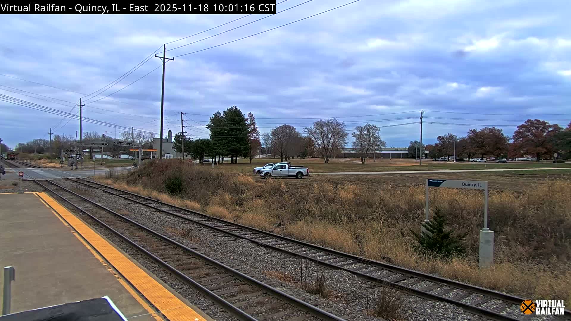 Quincy Amtrak Station & Railroad Crossing Live Cam - Quincy, Adams, Illinois, USA