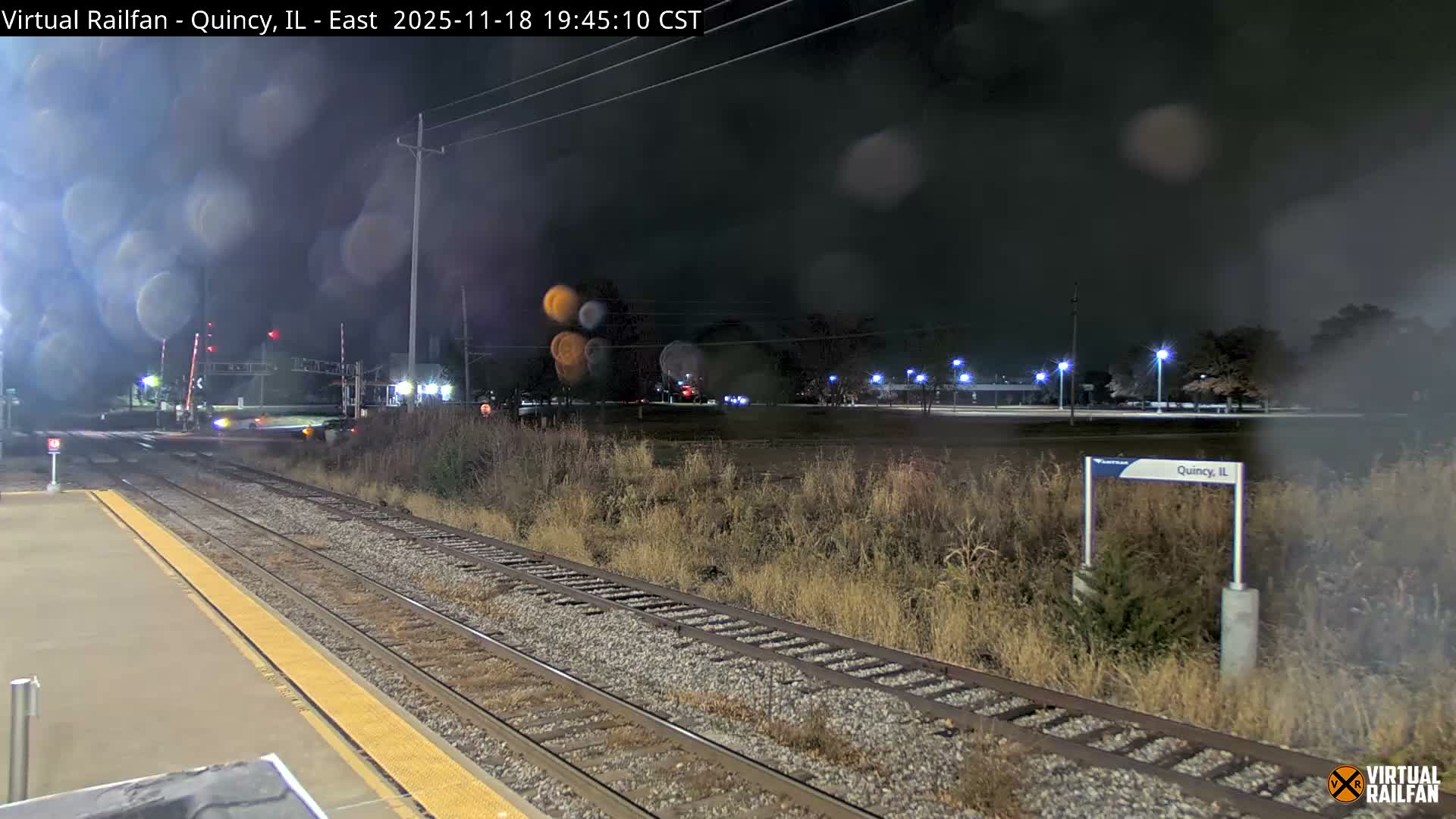 Quincy Amtrak Station & Railroad Crossing Live Cam - Quincy, Adams, Illinois, USA