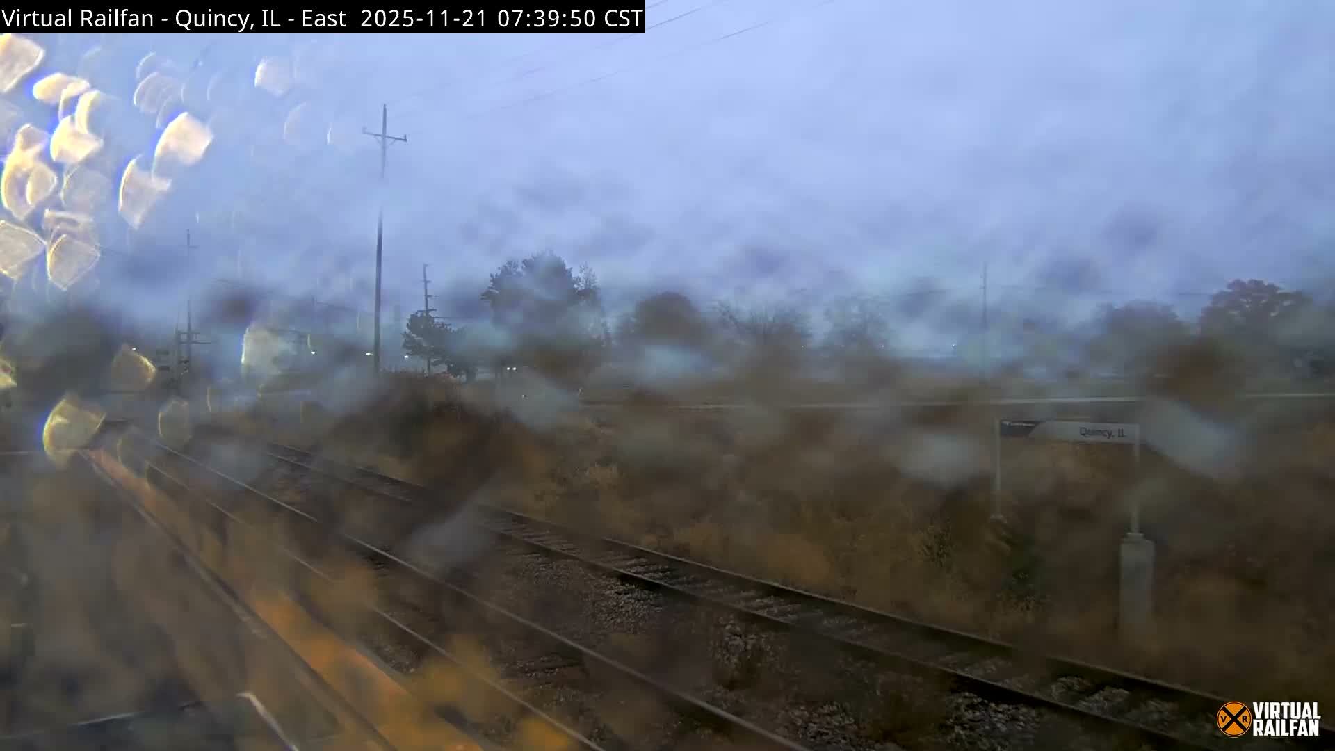 Quincy Amtrak Station & Railroad Crossing Live Cam - Quincy, Adams, Illinois, USA