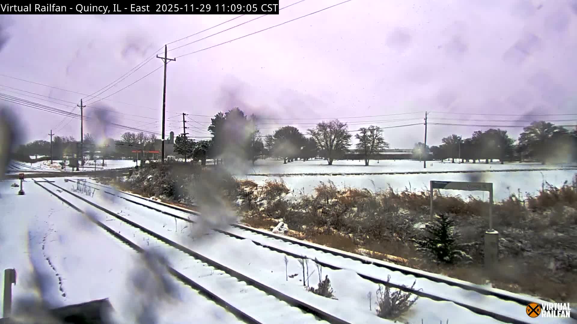 Quincy Amtrak Station & Railroad Crossing Live Cam - Quincy, Adams, Illinois, USA