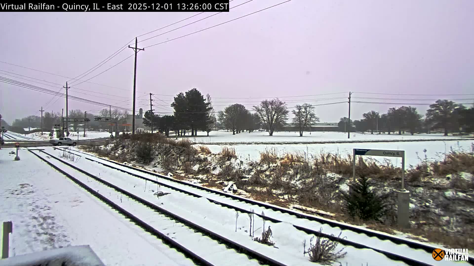 Quincy Amtrak Station & Railroad Crossing Live Cam - Quincy, Adams, Illinois, USA