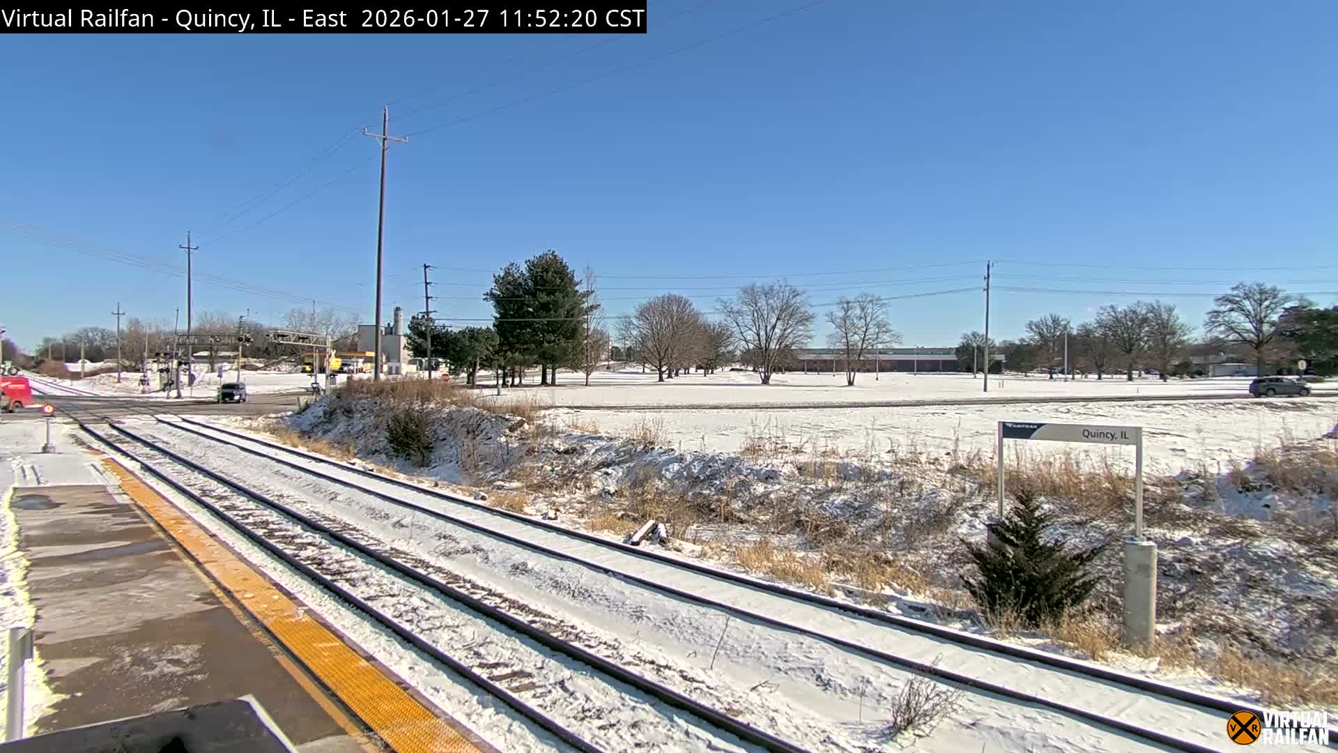Quincy Amtrak Station & Railroad Crossing Live Cam - Quincy, Adams, Illinois, USA