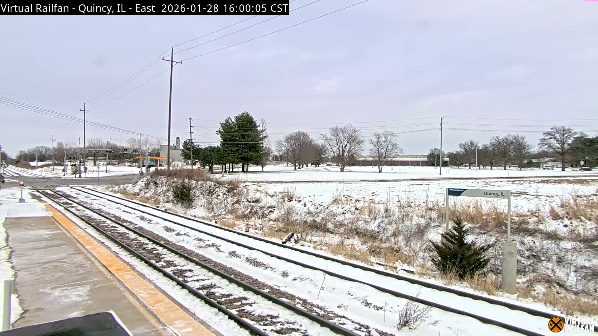 Quincy Amtrak Station & Railroad Crossing Live Cam - Quincy, Adams, Illinois, USA