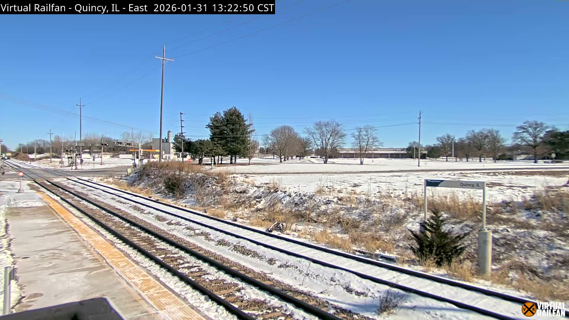 Quincy Amtrak Station & Railroad Crossing Live Cam - Quincy, Adams, Illinois, USA