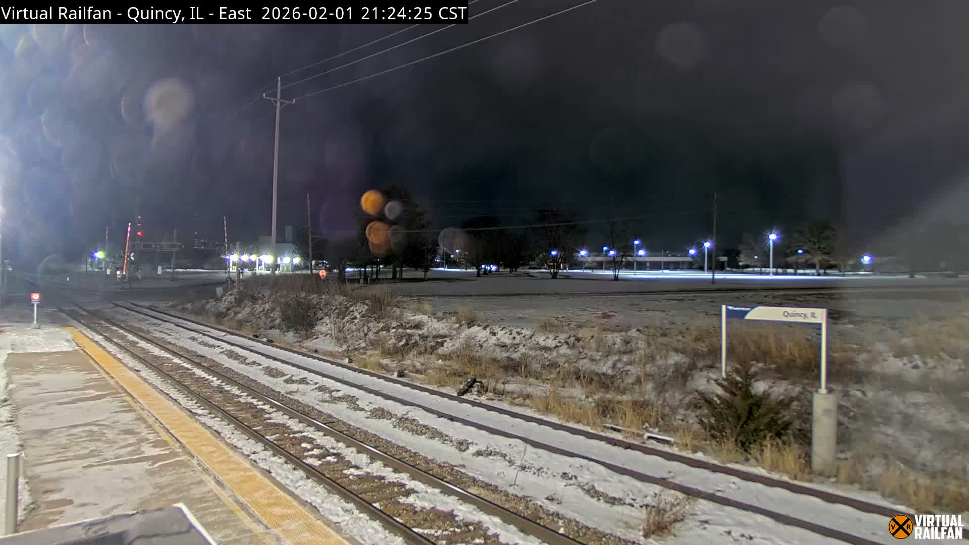 Quincy Amtrak Station & Railroad Crossing Live Cam - Quincy, Adams, Illinois, USA