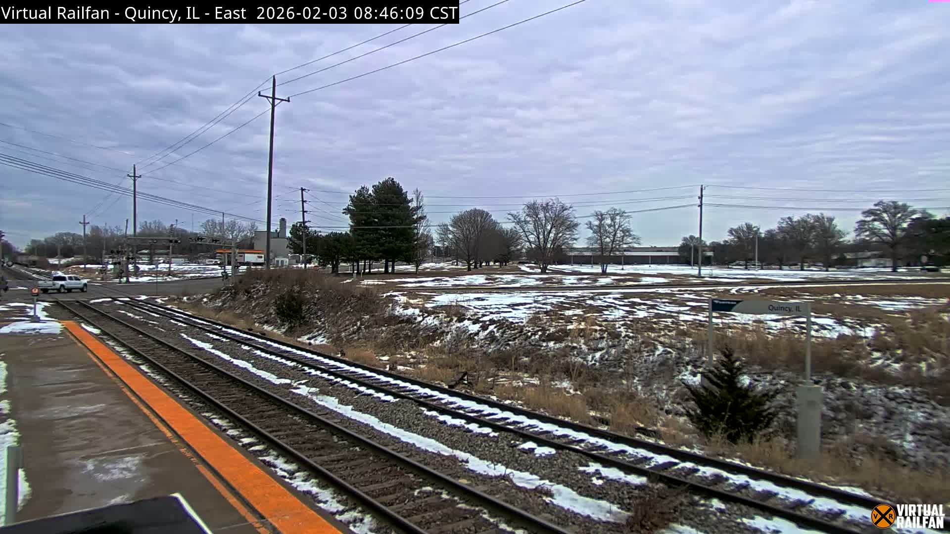 Quincy Amtrak Station & Railroad Crossing Live Cam - Quincy, Adams, Illinois, USA