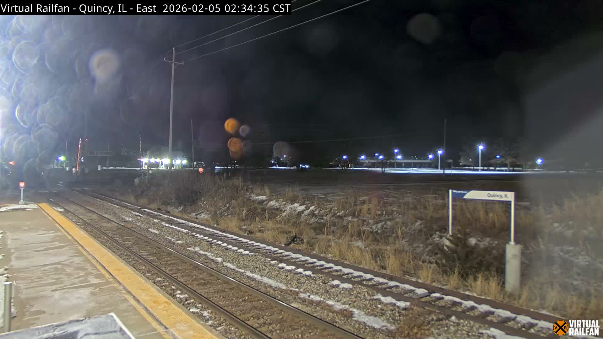 Quincy Amtrak Station & Railroad Crossing Live Cam - Quincy, Adams, Illinois, USA