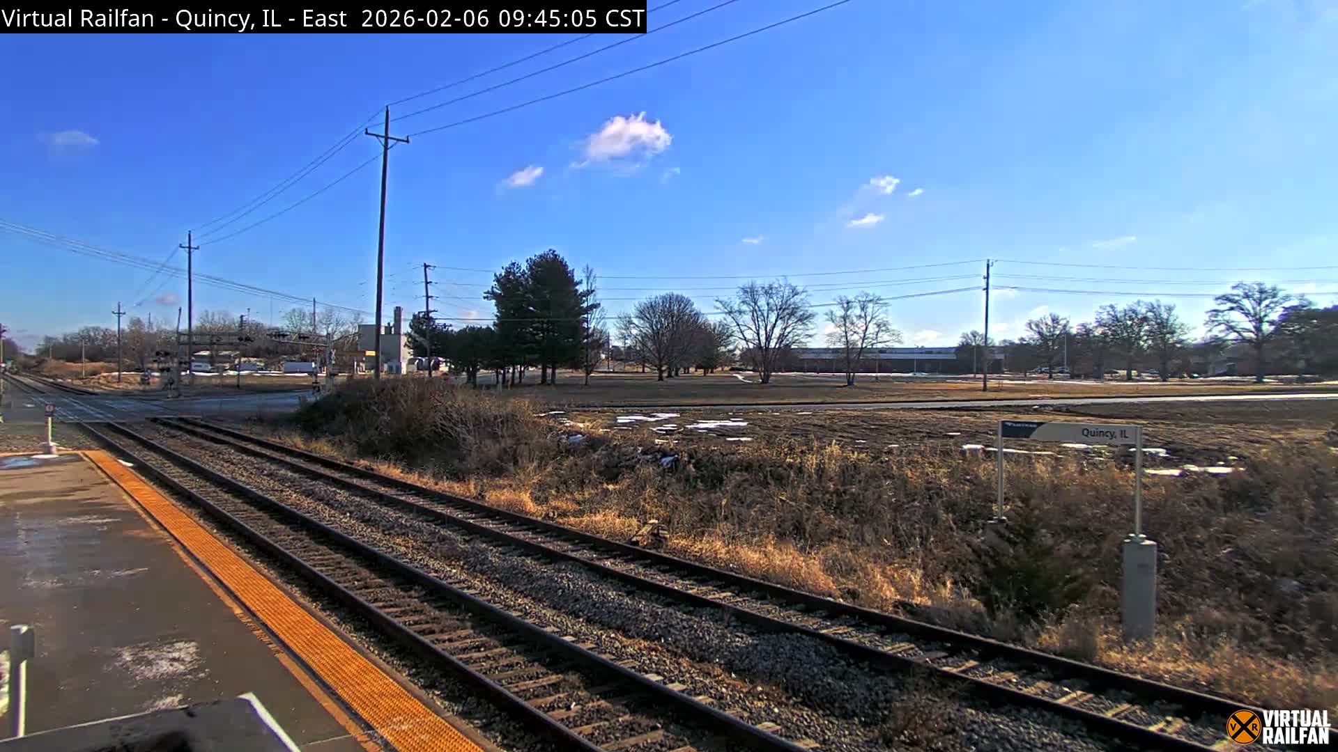 Quincy Amtrak Station & Railroad Crossing Live Cam - Quincy, Adams, Illinois, USA