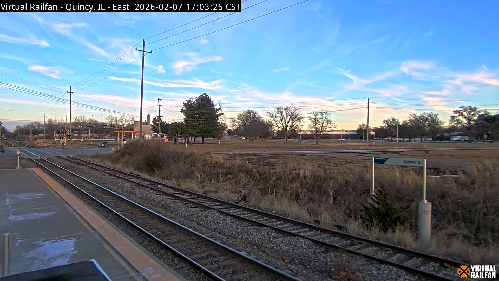 Quincy Amtrak Station & Railroad Crossing Live Cam - Quincy, Adams, Illinois, USA