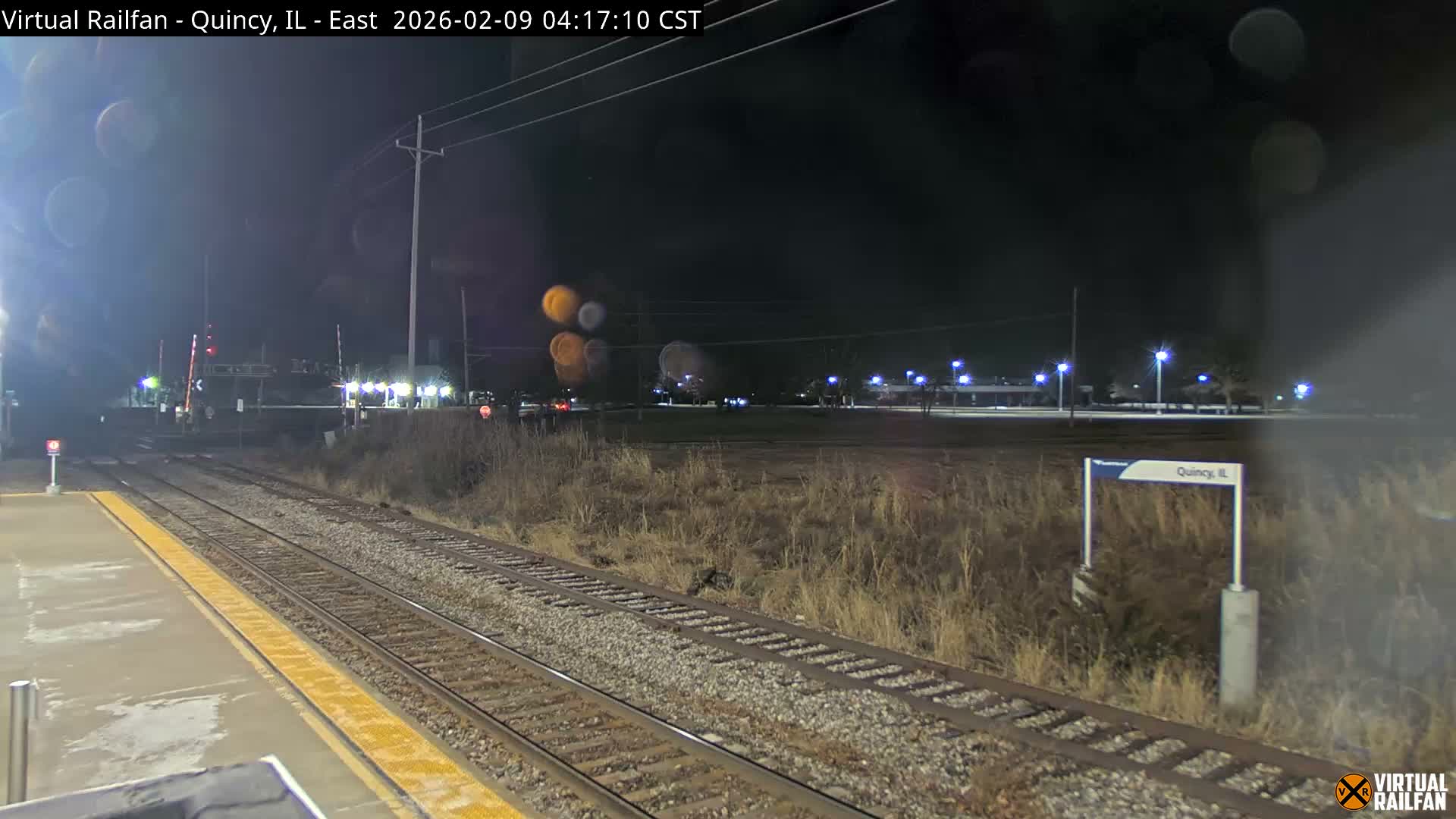 Quincy Amtrak Station & Railroad Crossing Live Cam - Quincy, Adams, Illinois, USA