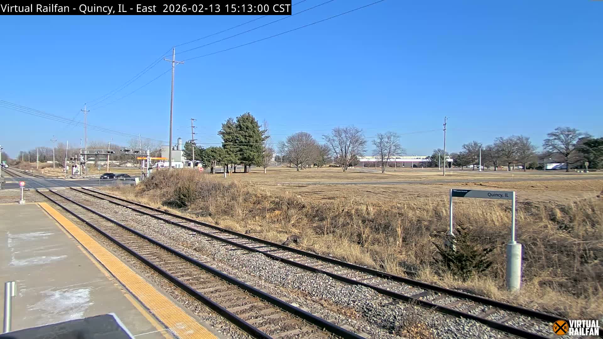 Quincy Amtrak Station & Railroad Crossing Live Cam - Quincy, Adams, Illinois, USA