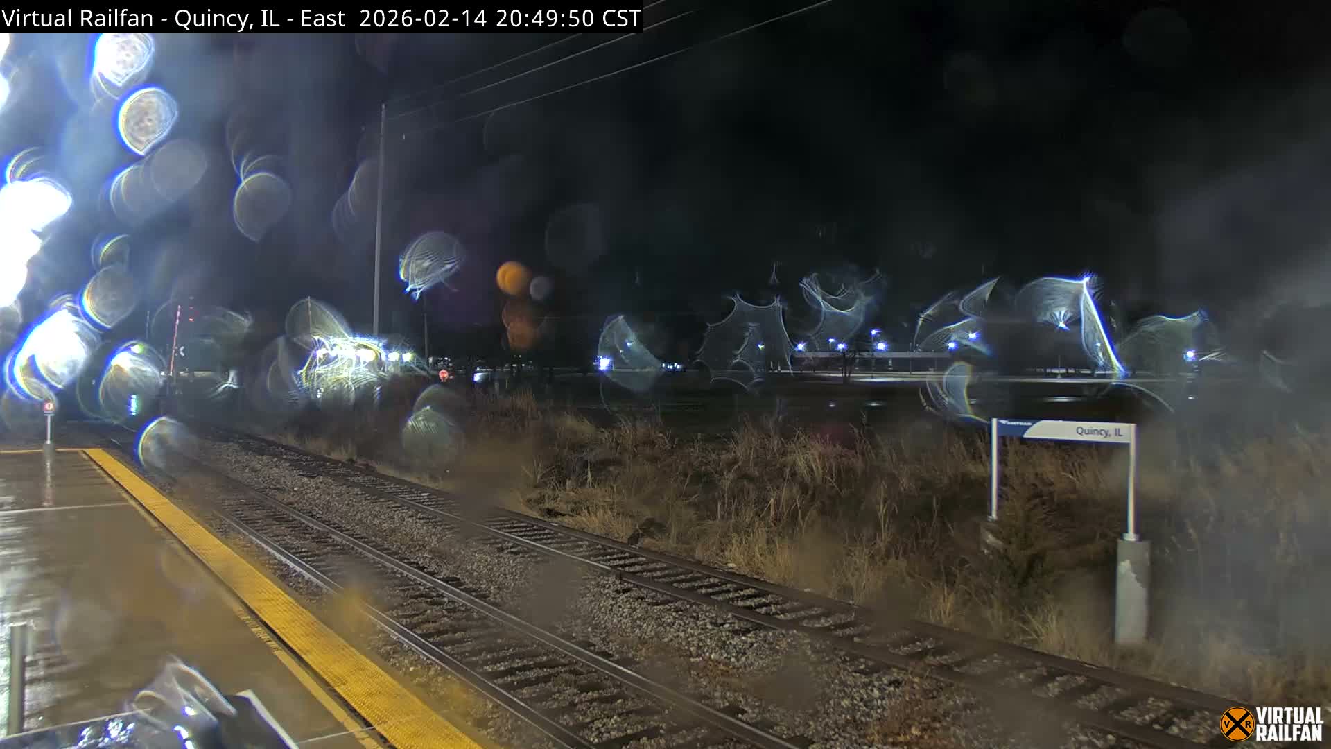 Quincy Amtrak Station & Railroad Crossing Live Cam - Quincy, Adams, Illinois, USA