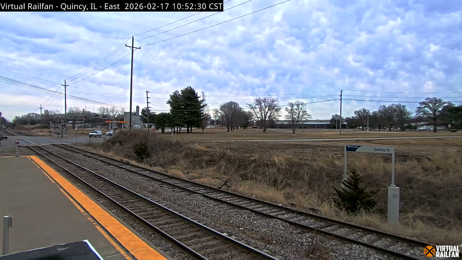 Quincy Amtrak Station & Railroad Crossing Live Cam - Quincy, Adams, Illinois, USA