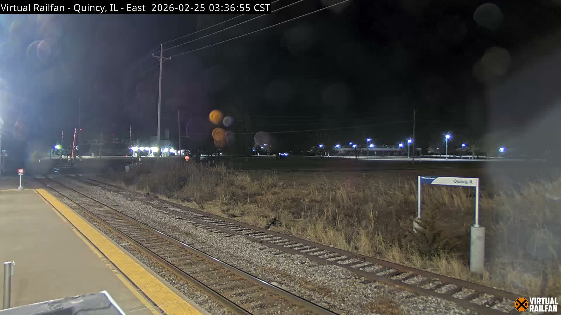 Quincy Amtrak Station & Railroad Crossing Live Cam - Quincy, Adams, Illinois, USA