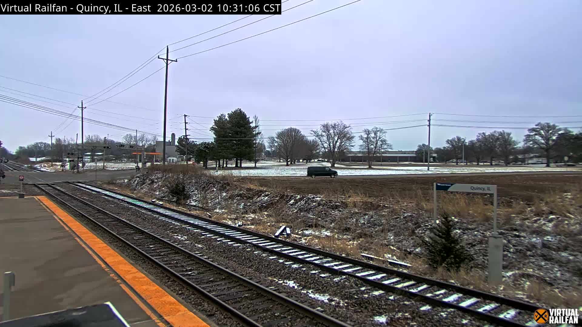 Quincy Amtrak Station & Railroad Crossing Live Cam - Quincy, Adams, Illinois, USA