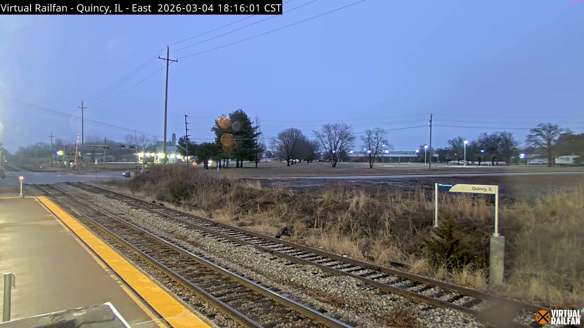 Quincy Amtrak Station & Railroad Crossing Live Cam - Quincy, Adams, Illinois, USA