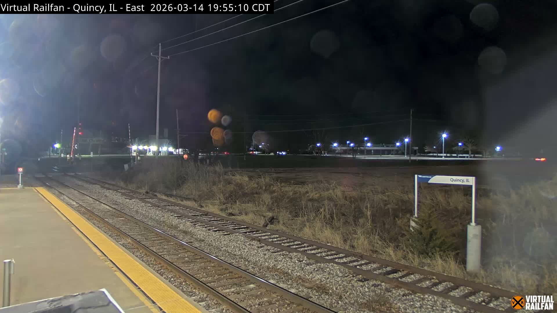 Quincy Amtrak Station & Railroad Crossing Live Cam - Quincy, Adams, Illinois, USA