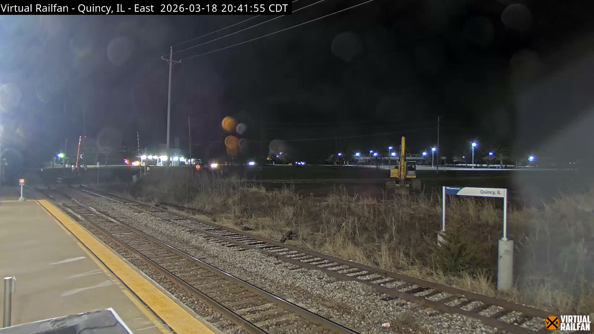 Quincy Amtrak Station & Railroad Crossing Live Cam - Quincy, Adams, Illinois, USA