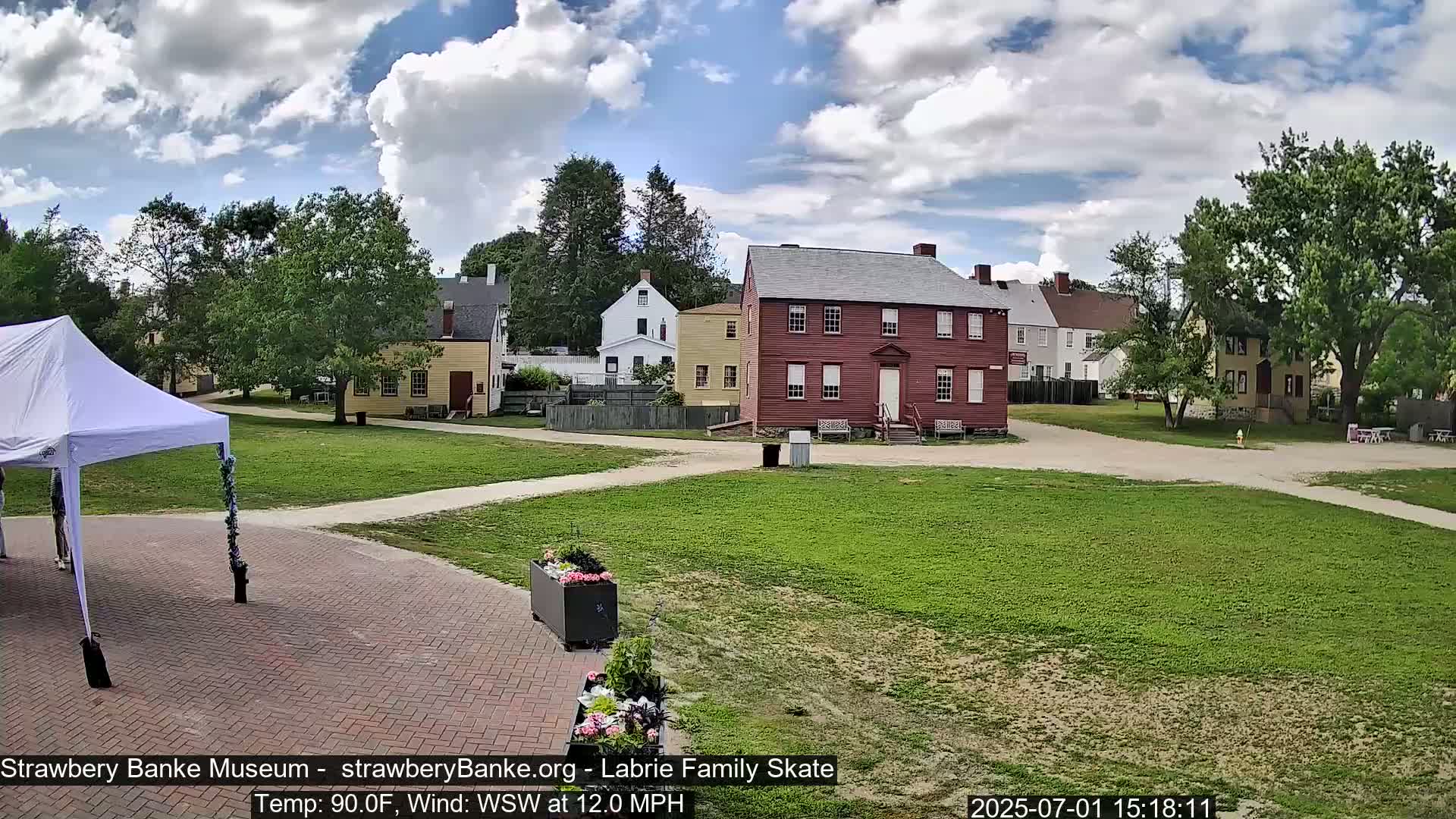 Labrie Family Skate Live Cam- New Hampshire