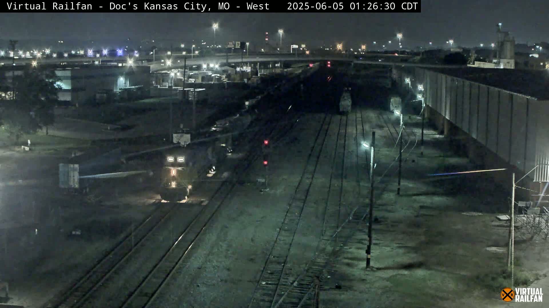 Kansas City Skyline & Train Depot Live Cam - Kansas City, Jackson, Missouri, USA 