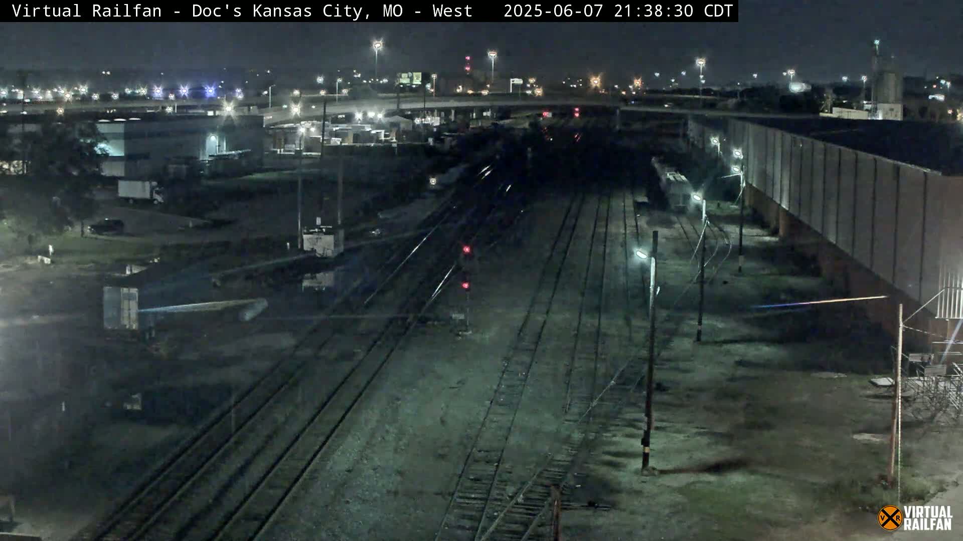 Kansas City Skyline & Train Depot Live Cam - Kansas City, Jackson, Missouri, USA 
