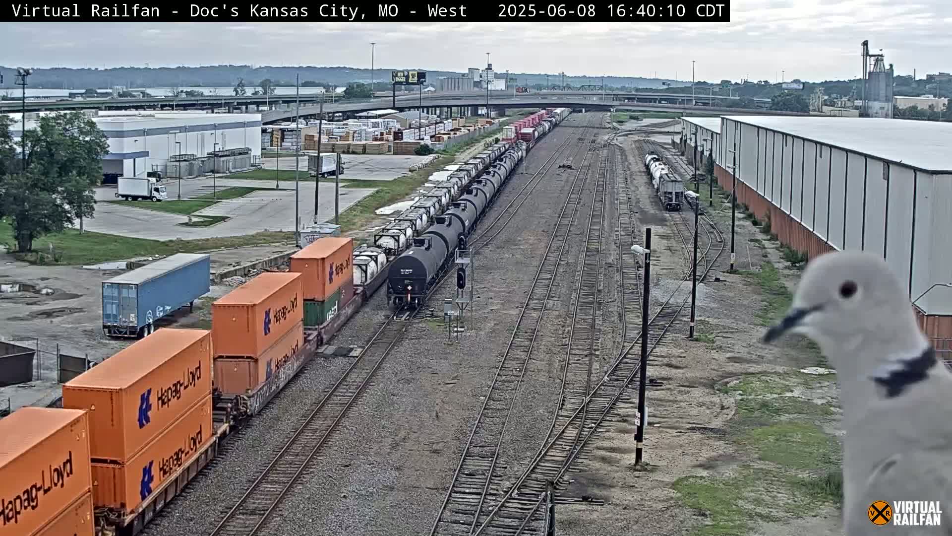 Kansas City Skyline & Train Depot Live Cam - Kansas City, Jackson, Missouri, USA 