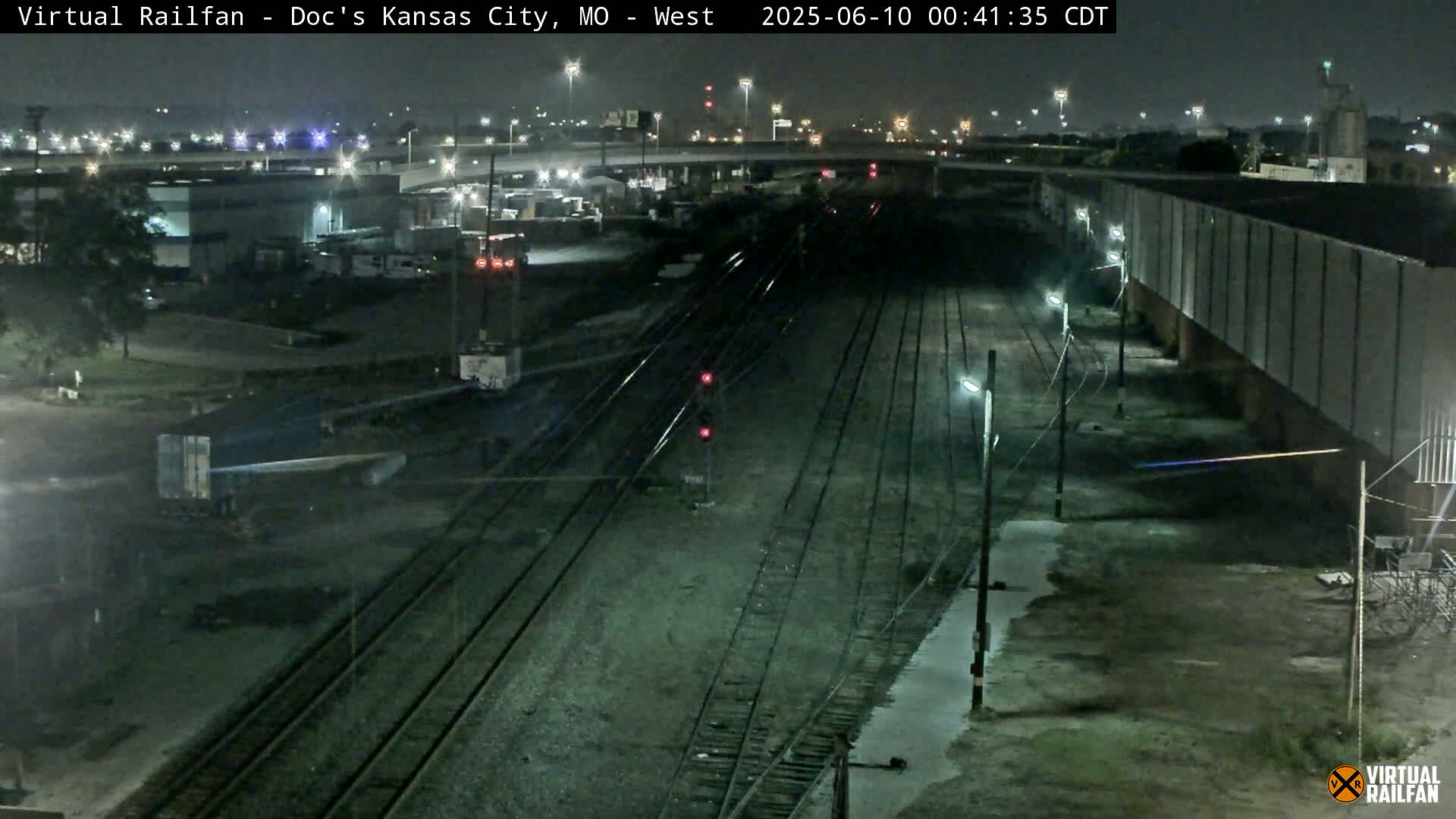 Kansas City Skyline & Train Depot Live Cam - Kansas City, Jackson, Missouri, USA 