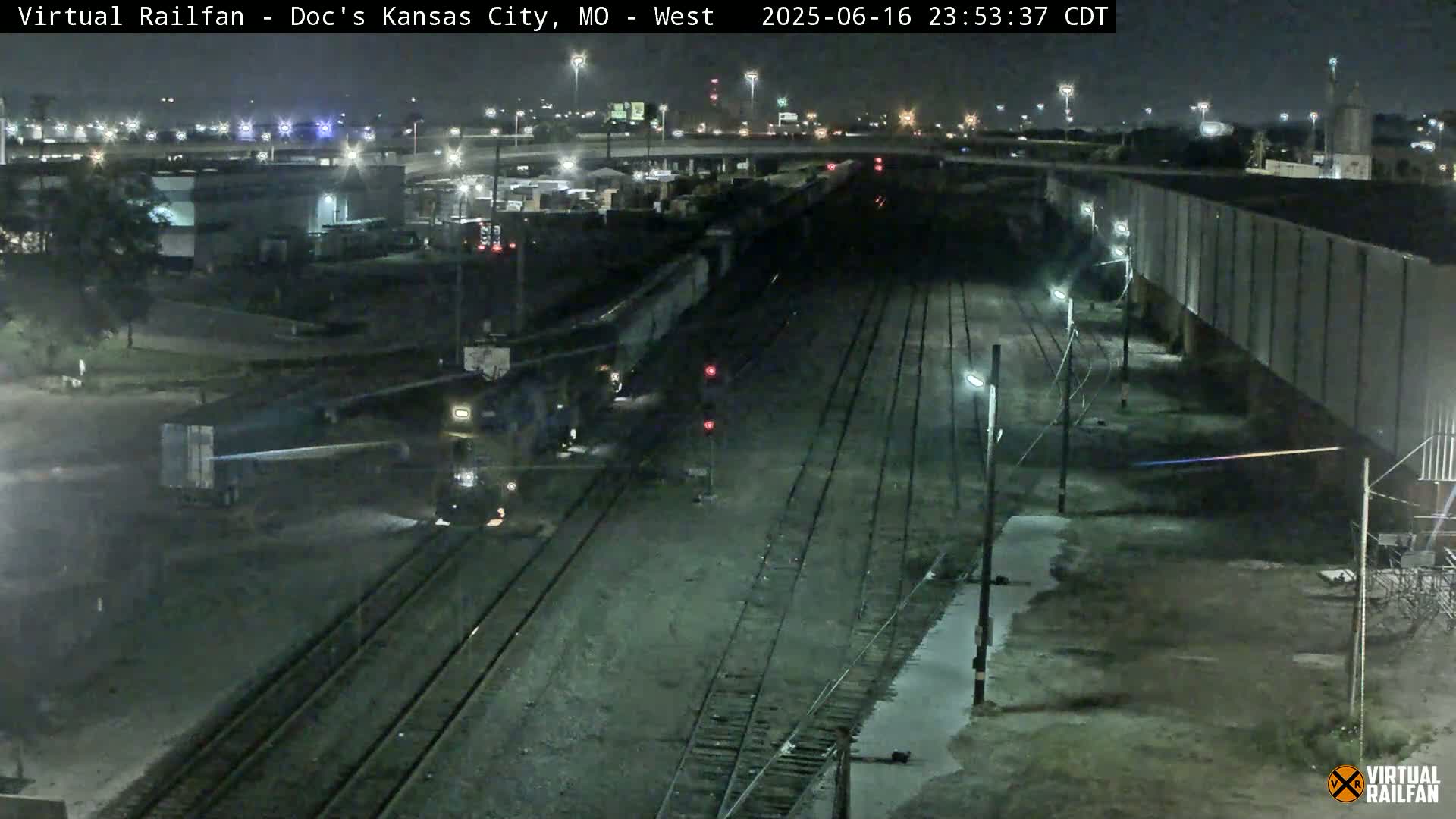 Kansas City Skyline & Train Depot Live Cam - Kansas City, Jackson, Missouri, USA 