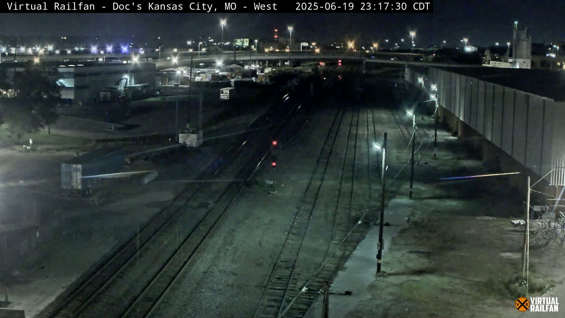 Kansas City Skyline & Train Depot Live Cam - Kansas City, Jackson, Missouri, USA 