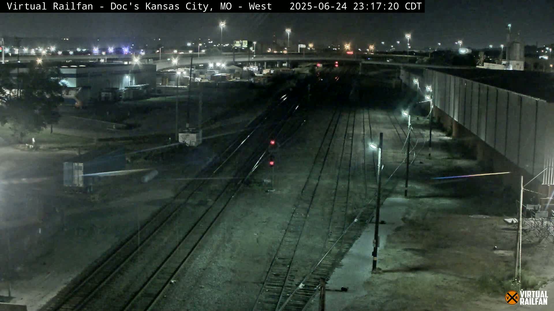 Kansas City Skyline & Train Depot Live Cam - Kansas City, Jackson, Missouri, USA 