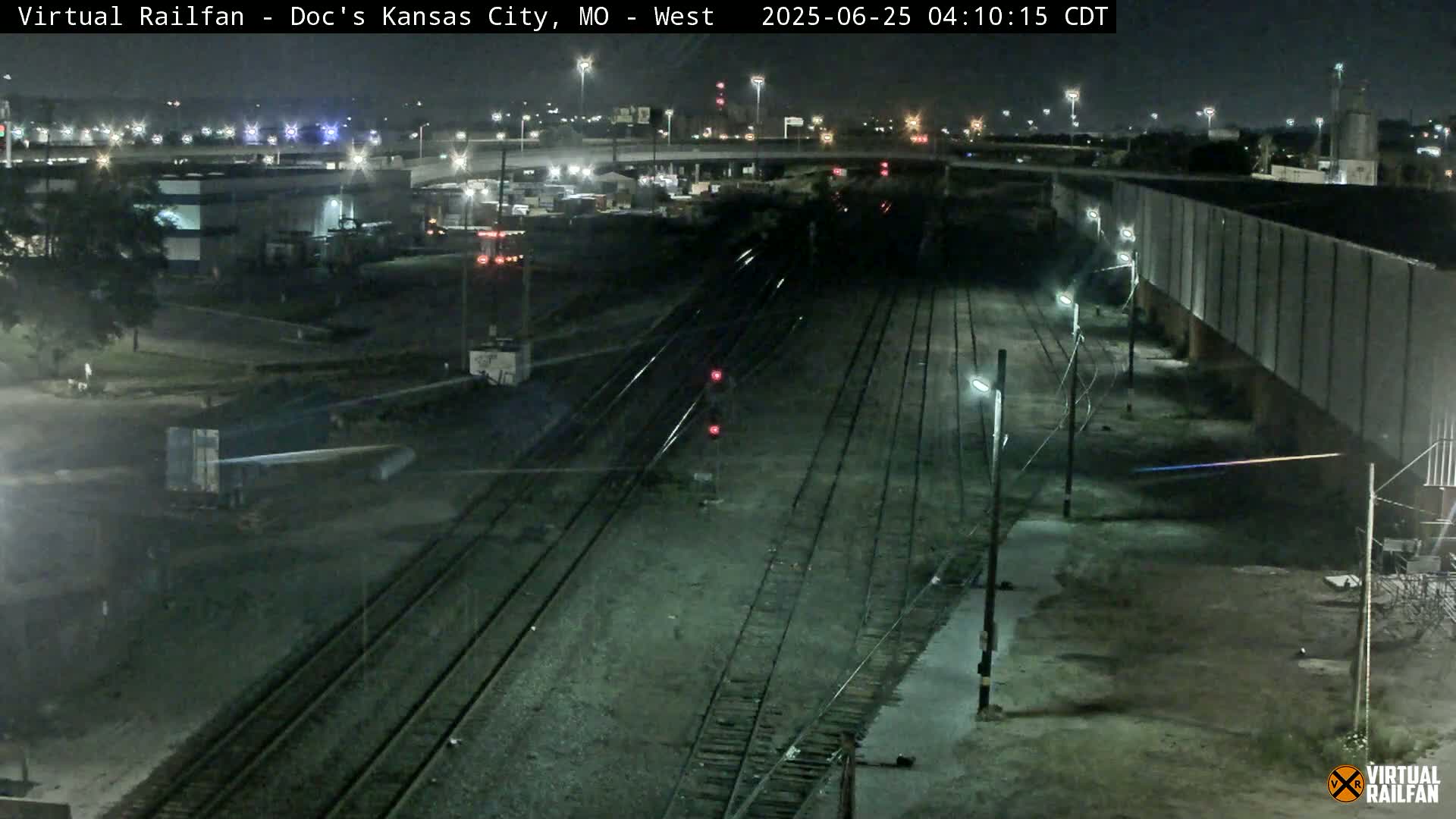 Kansas City Skyline & Train Depot Live Cam - Kansas City, Jackson, Missouri, USA 