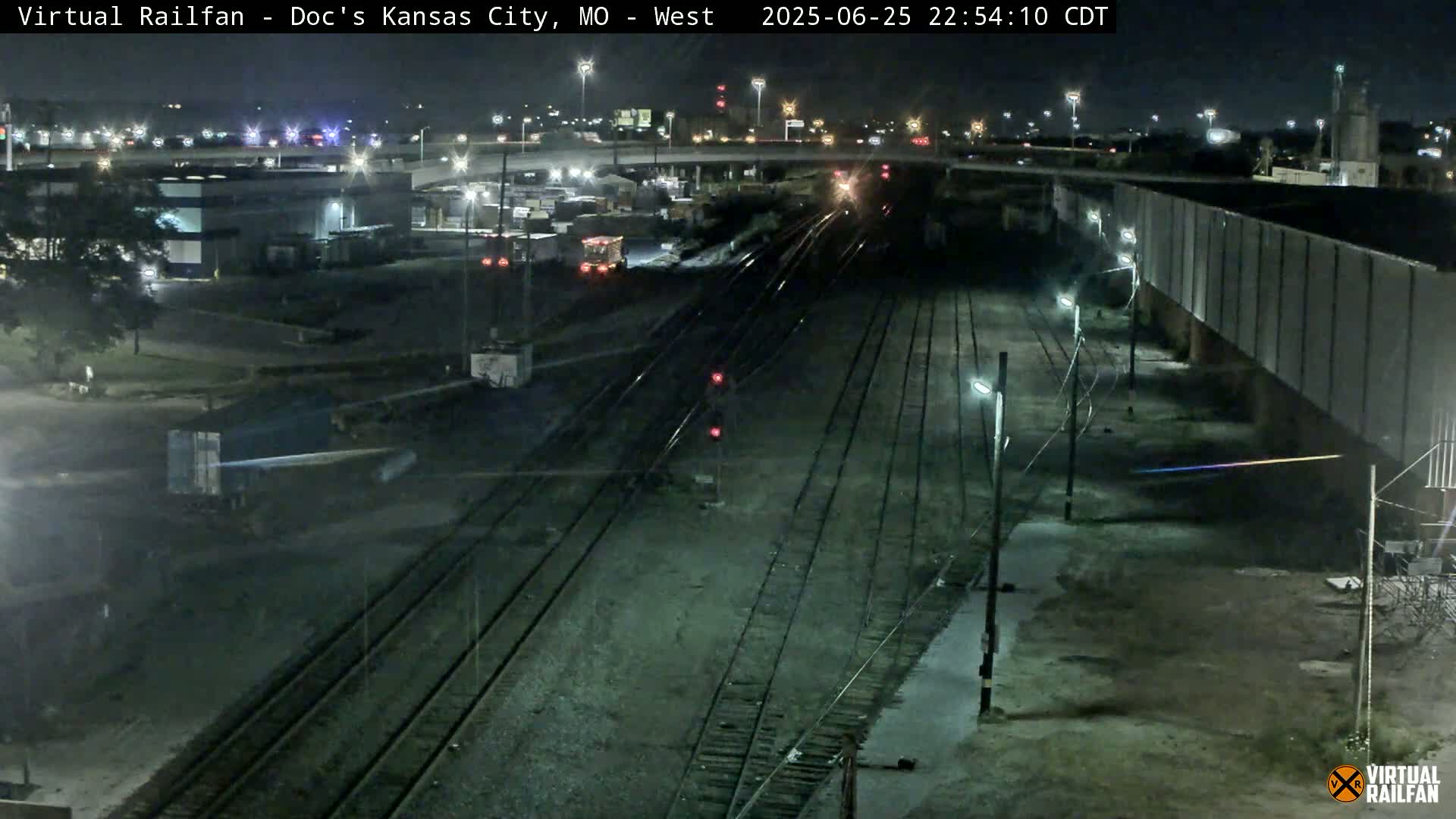Kansas City Skyline & Train Depot Live Cam - Kansas City, Jackson, Missouri, USA 