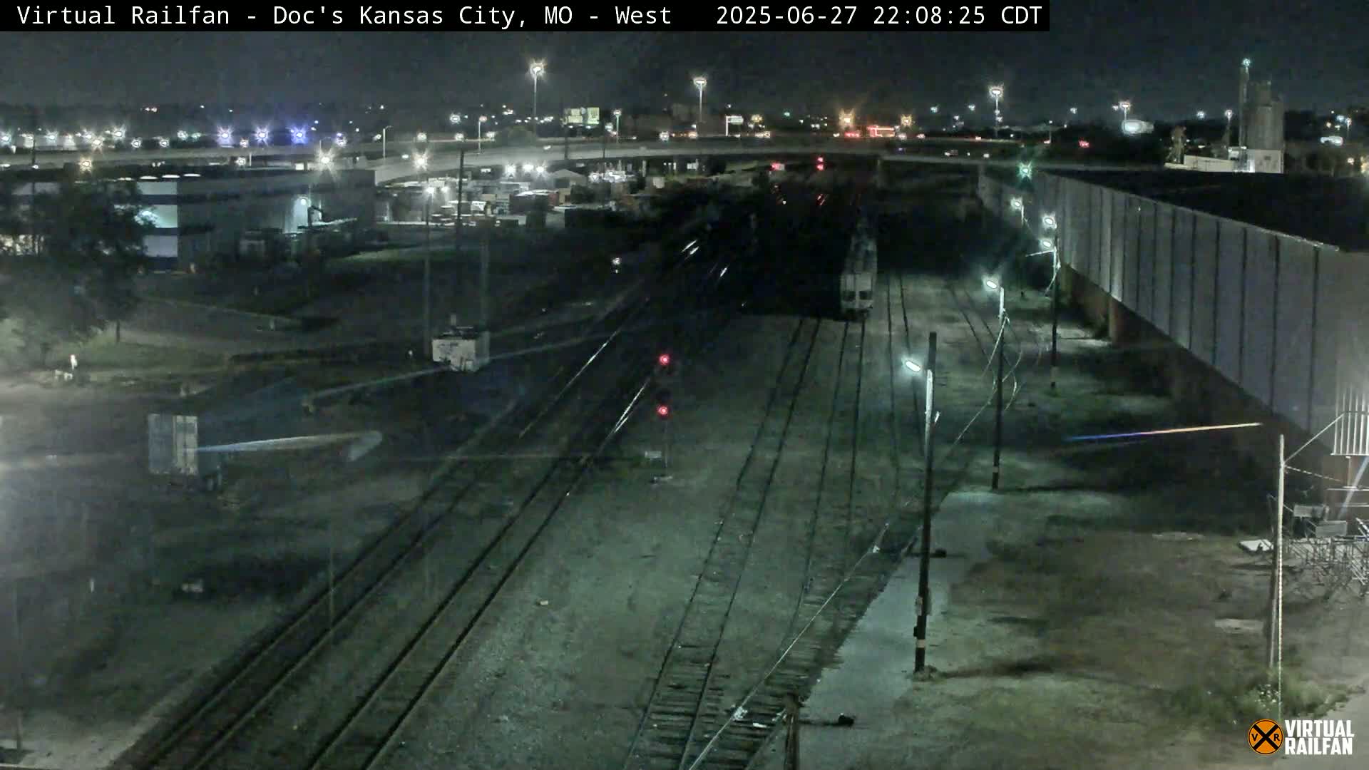 Kansas City Skyline & Train Depot Live Cam - Kansas City, Jackson, Missouri, USA 