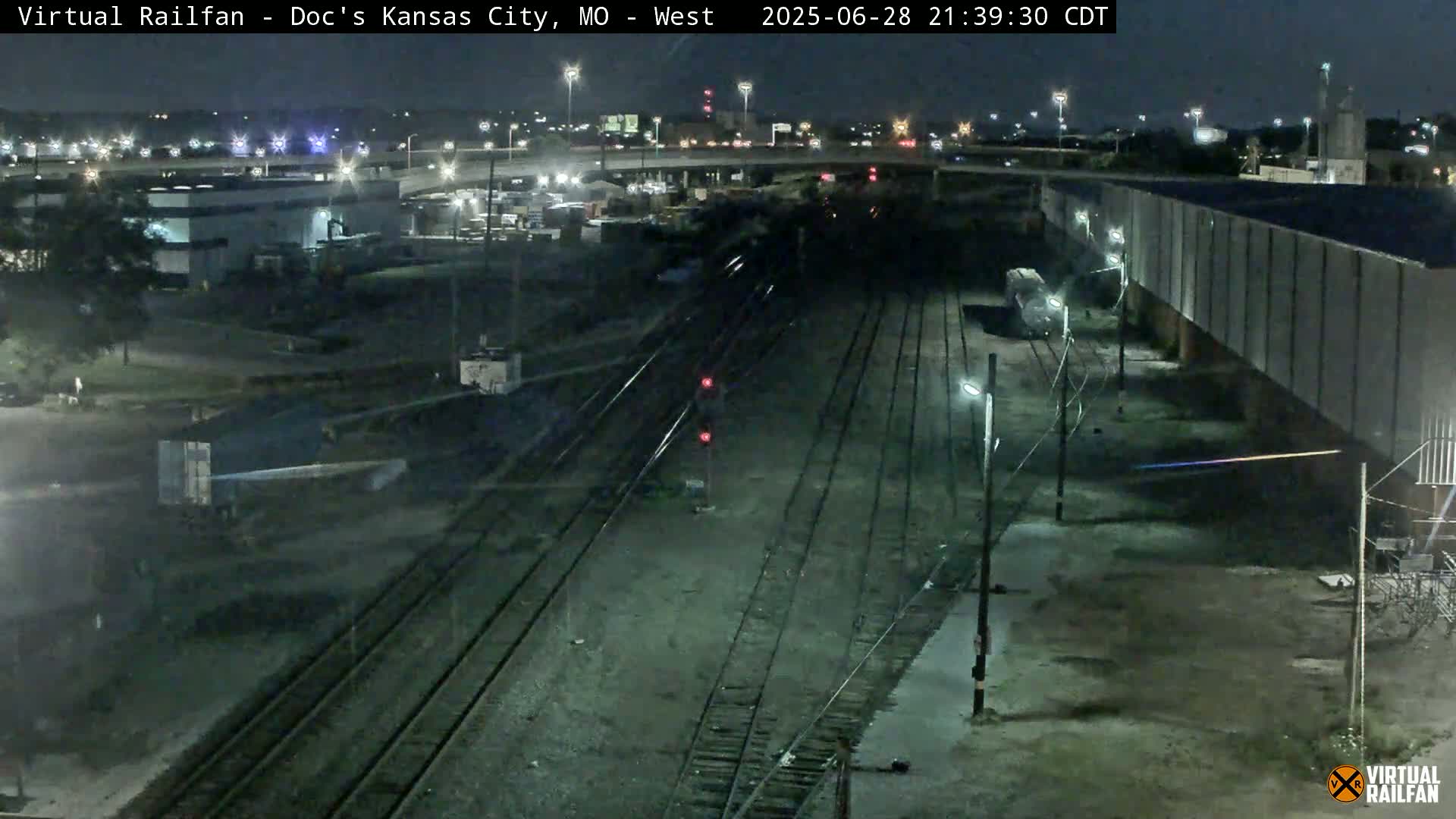 Kansas City Skyline & Train Depot Live Cam - Kansas City, Jackson, Missouri, USA 