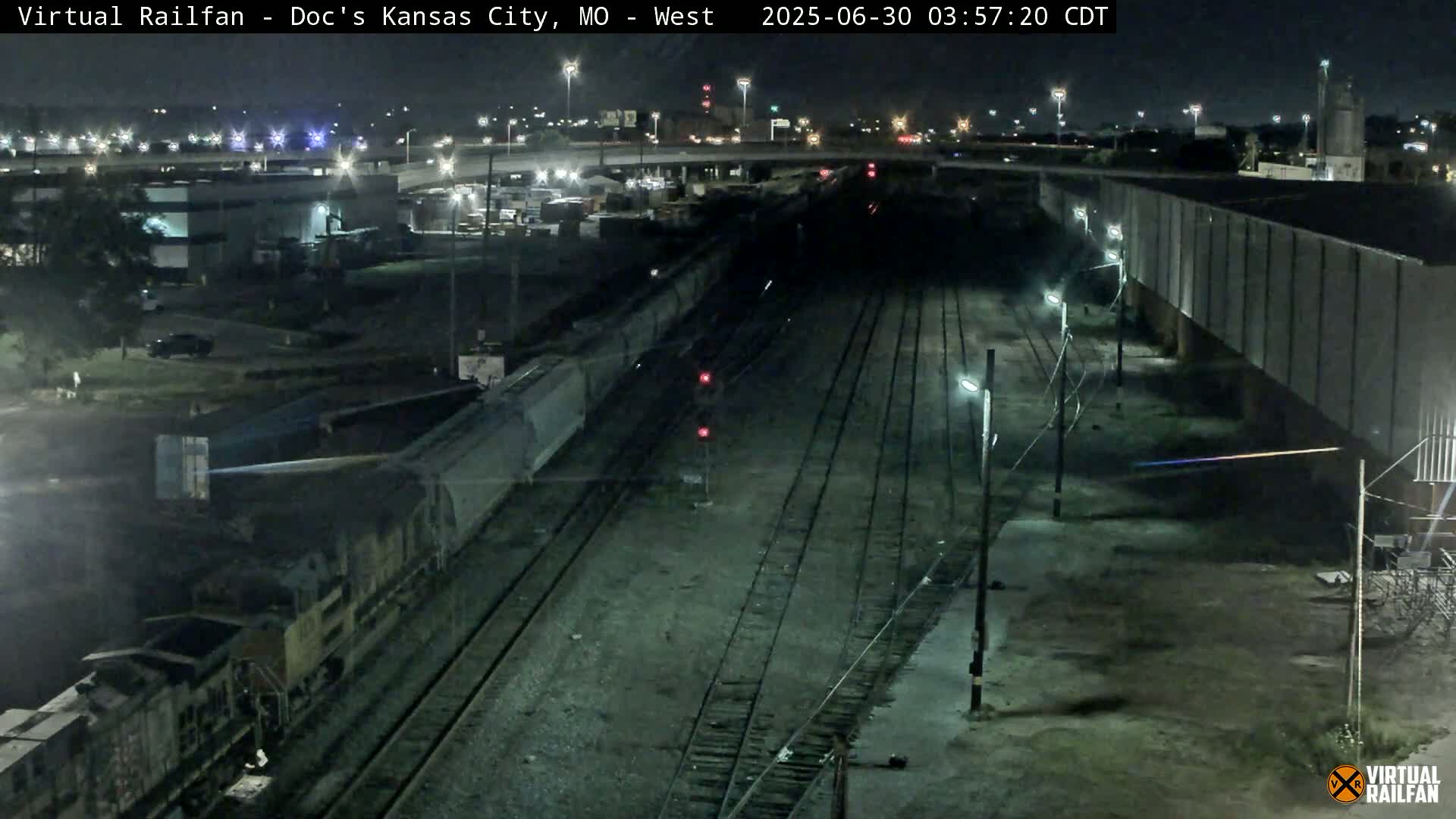 Kansas City Skyline & Train Depot Live Cam - Kansas City, Jackson, Missouri, USA 