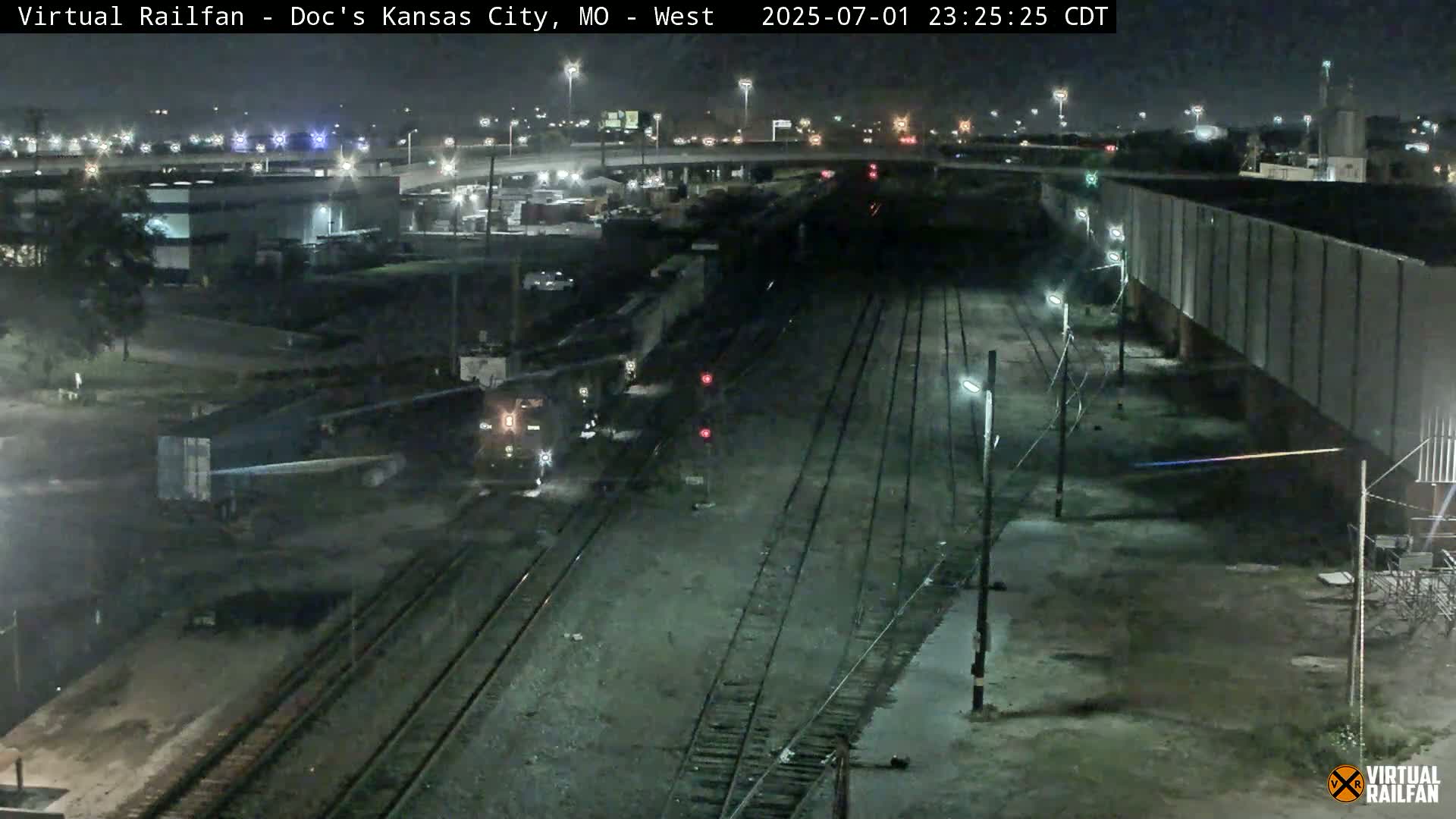 Kansas City Skyline & Train Depot Live Cam - Kansas City, Jackson, Missouri, USA 