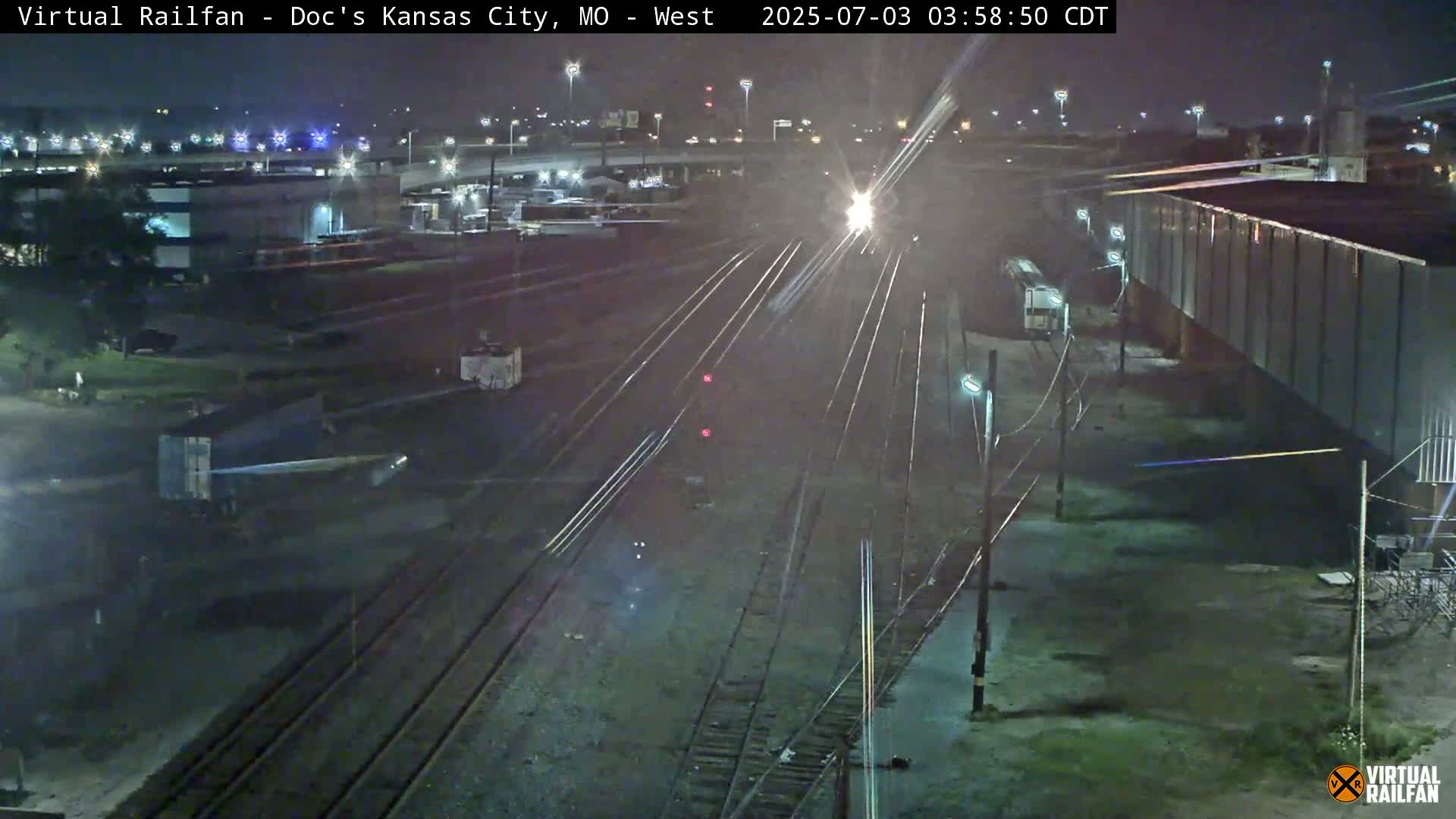 Kansas City Skyline & Train Depot Live Cam - Kansas City, Jackson, Missouri, USA 
