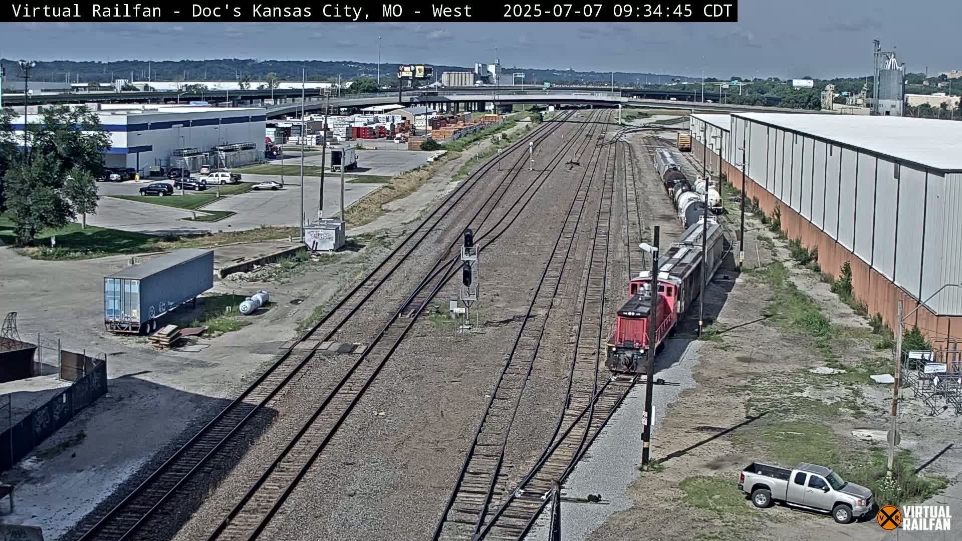 Kansas City Skyline & Train Depot Live Cam - Kansas City, Jackson, Missouri, USA 