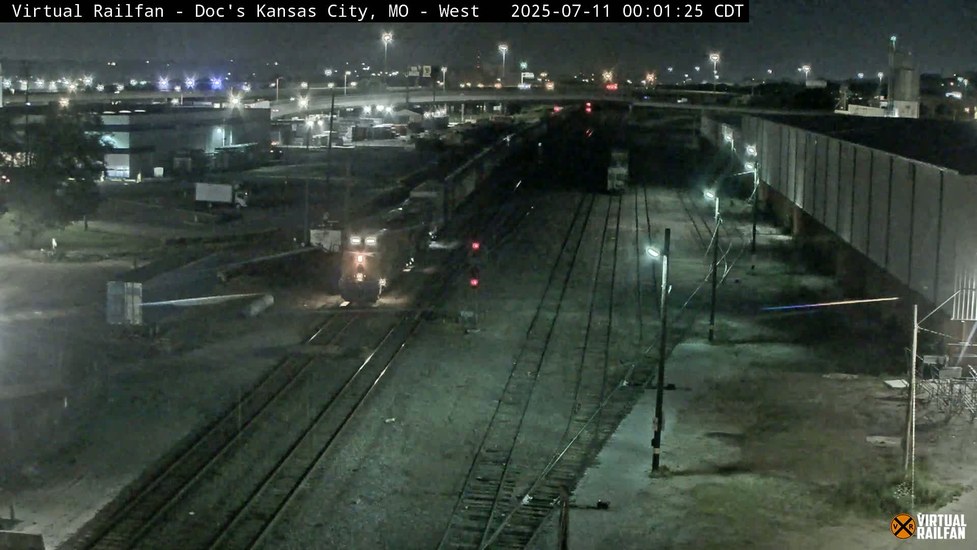 Kansas City Skyline & Train Depot Live Cam - Kansas City, Jackson, Missouri, USA 