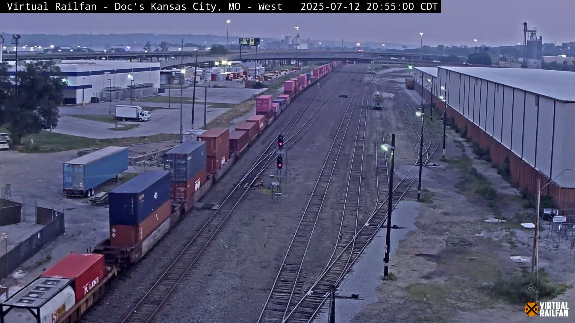 Kansas City Skyline & Train Depot Live Cam - Kansas City, Jackson, Missouri, USA 
