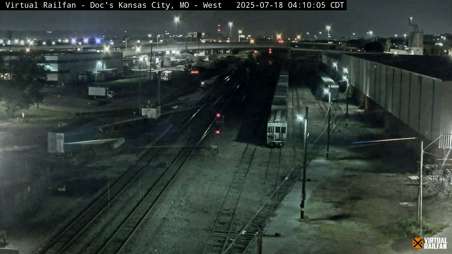 Kansas City Skyline & Train Depot Live Cam - Kansas City, Jackson, Missouri, USA 