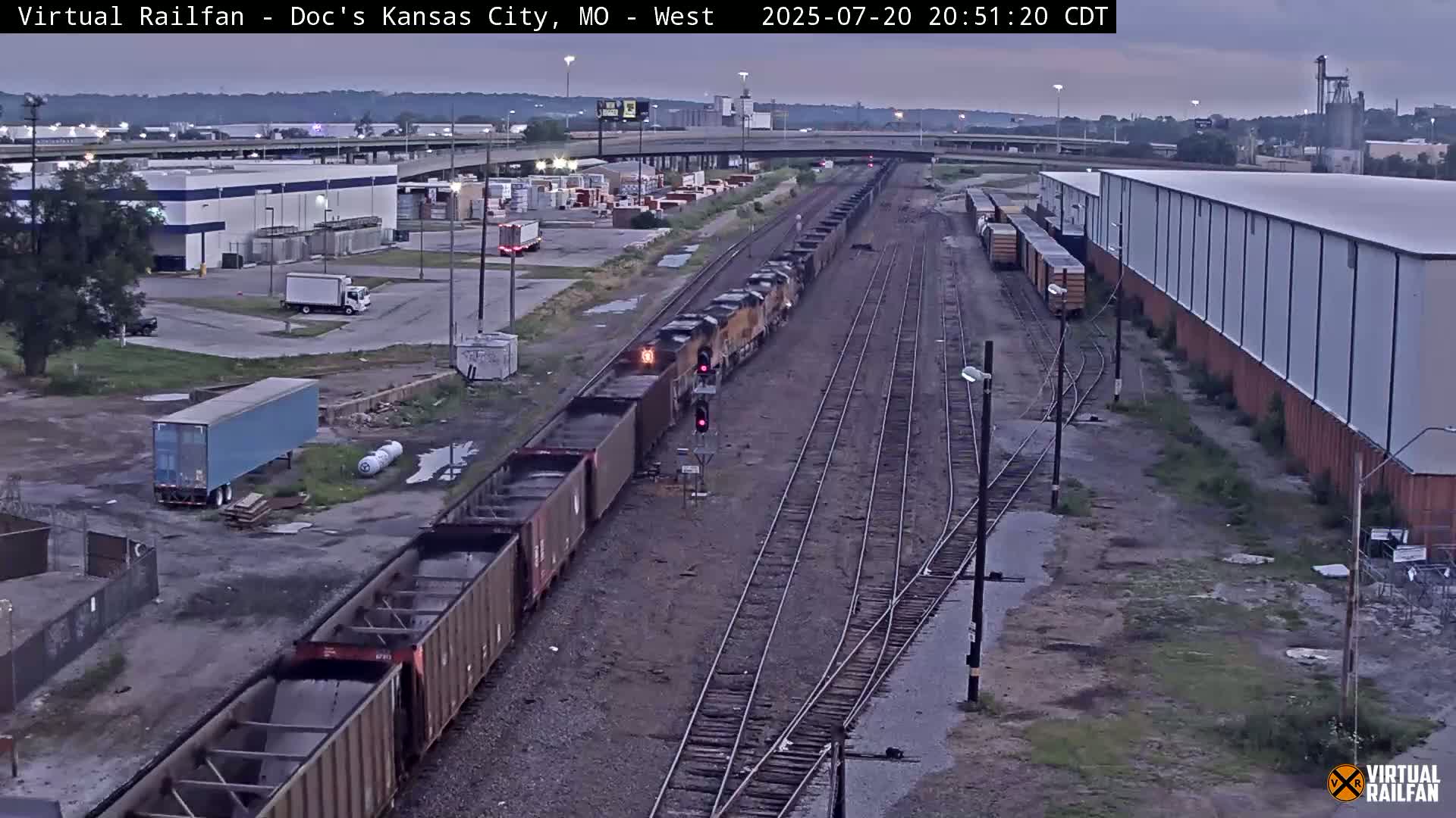 Kansas City Skyline & Train Depot Live Cam - Kansas City, Jackson, Missouri, USA 