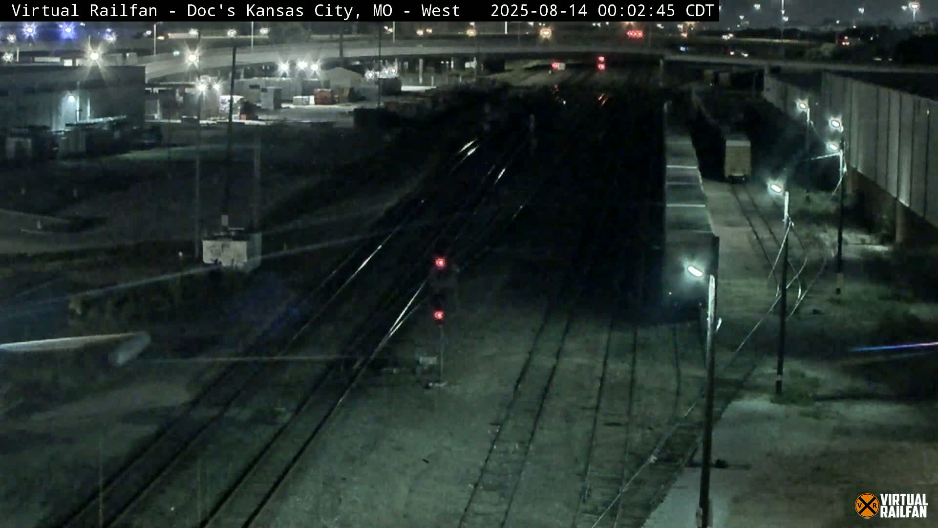 Kansas City Skyline & Train Depot Live Cam - Kansas City, Jackson, Missouri, USA 