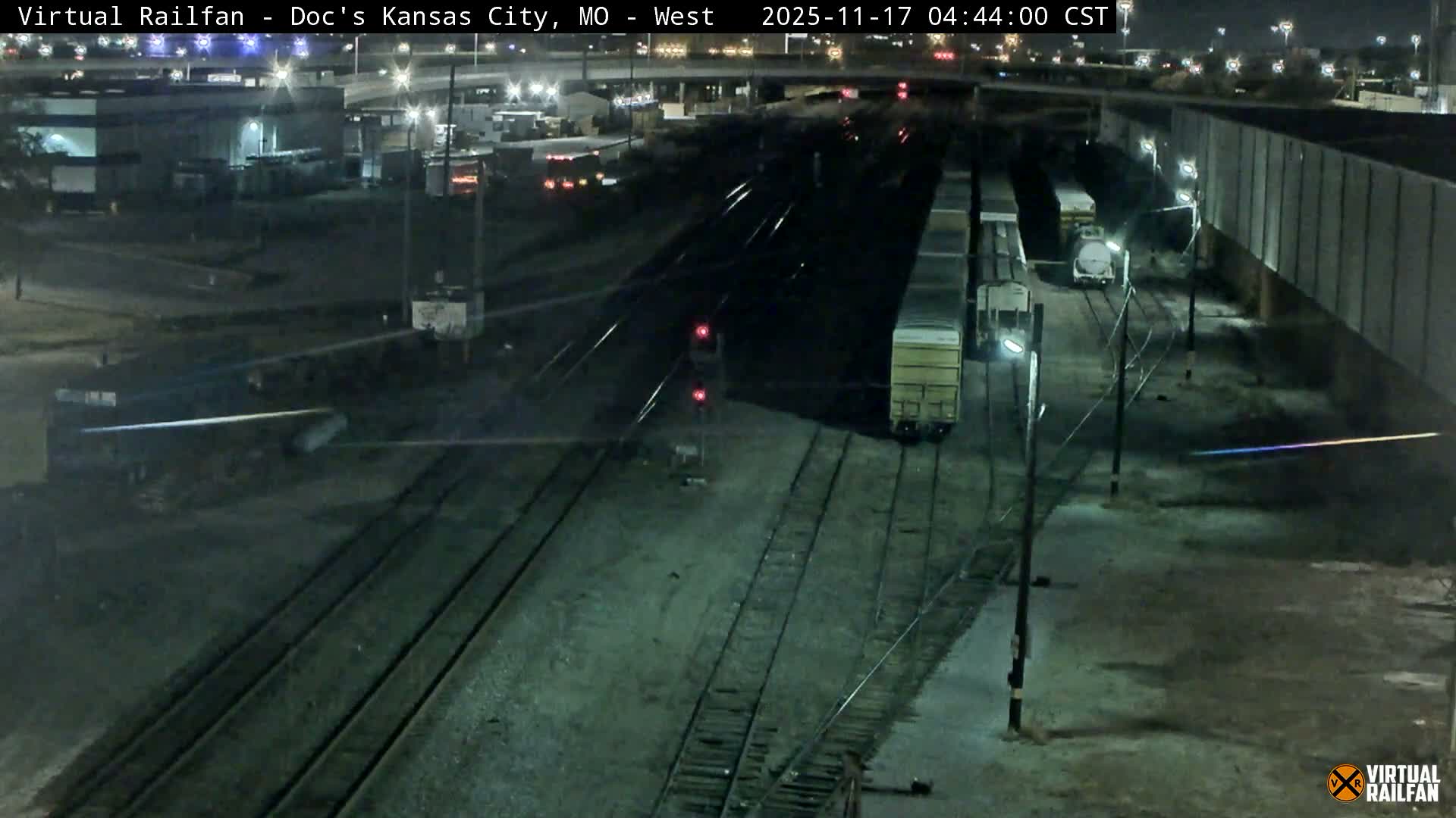 Kansas City Skyline & Train Depot Live Cam - Kansas City, Jackson, Missouri, USA 