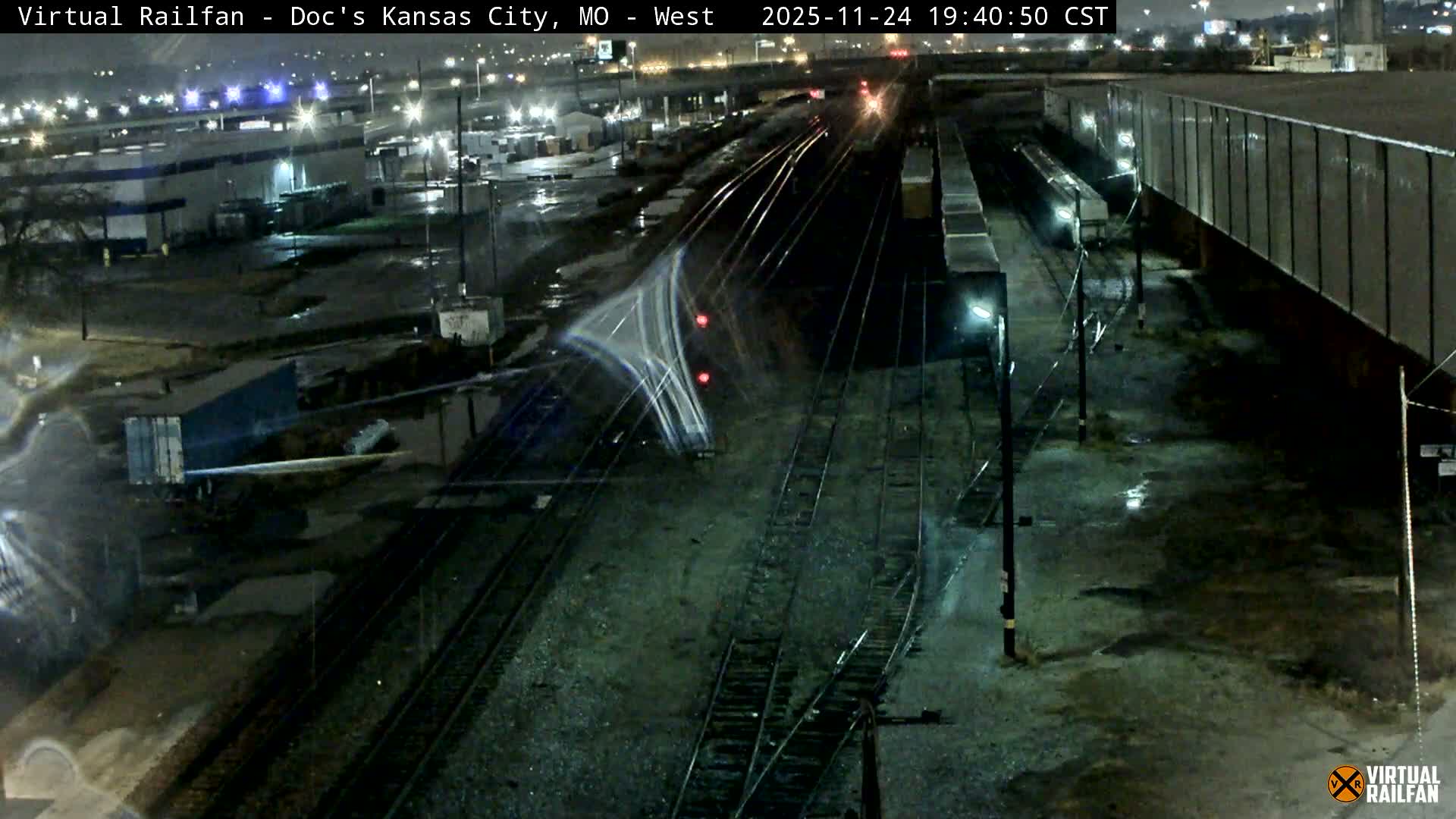 Kansas City Skyline & Train Depot Live Cam - Kansas City, Jackson, Missouri, USA 